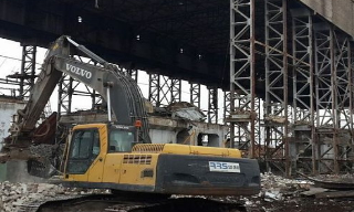 Демонтаж ангаров в Сегеже под ключ - стоимость от 1540 руб. | 2Землекопа-Сгж
