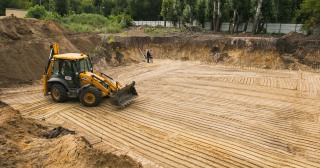 Разработка котлована Сегежа, цена от 308 руб./м3.